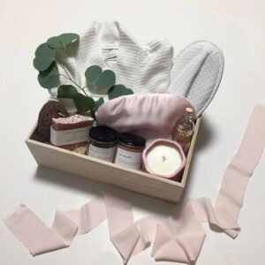premium floral gift hamper